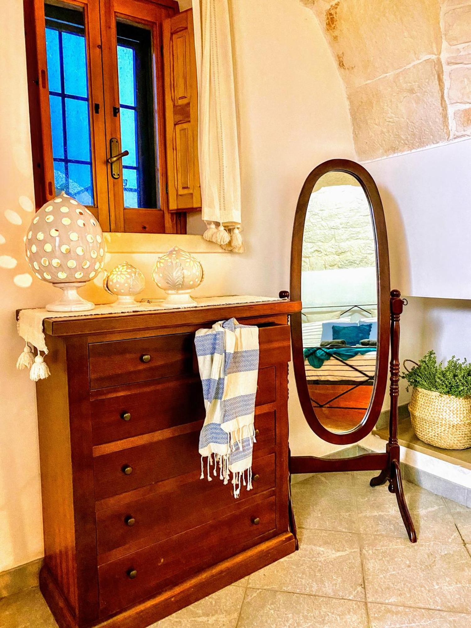 Trulli And Pool - I Cactus Villa Martina Franca Dış mekan fotoğraf
